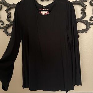CUPIO Top Scoop Neck Long Bell Sleeve Size Large